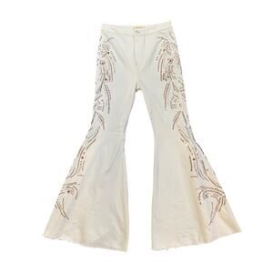 We The Free People Jeans Women 29 White Float On Studded Flare High Rise Raw Hem